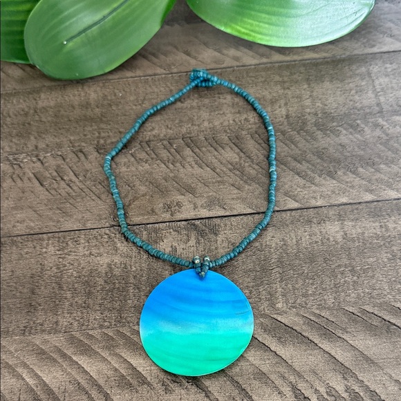 Jewelry - Teal and Blue Pendant Necklace